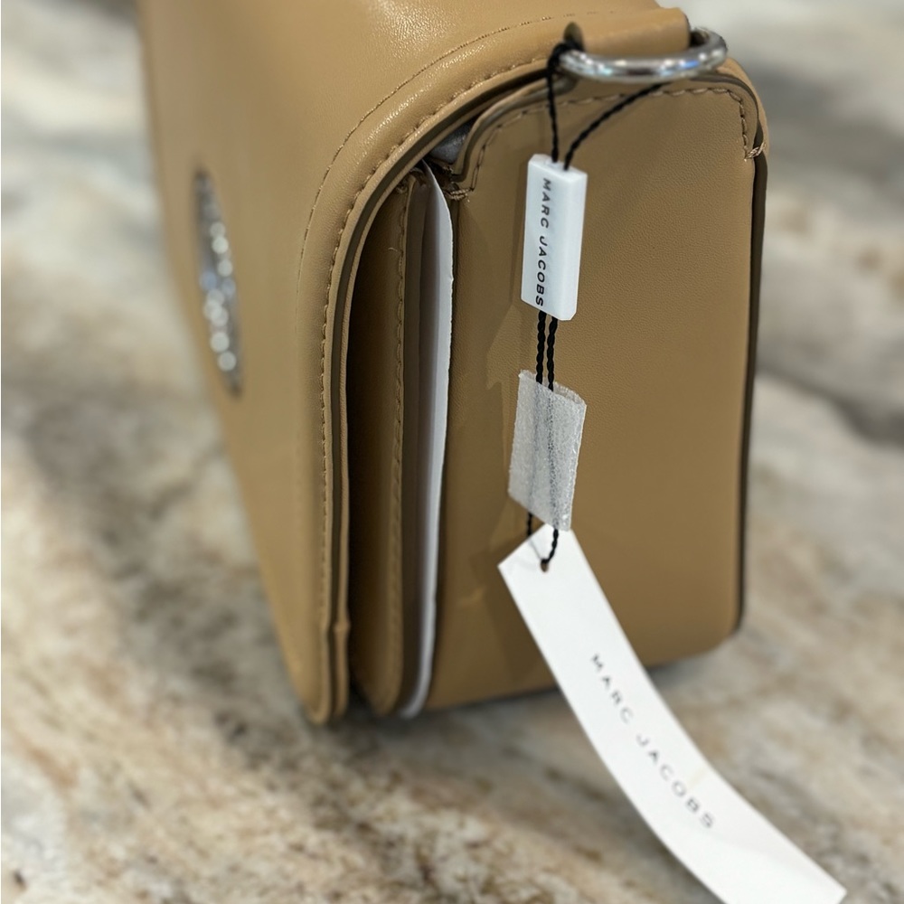 NWT cafe colored Marc Jacob’s crossbody - Picture 7 of 10